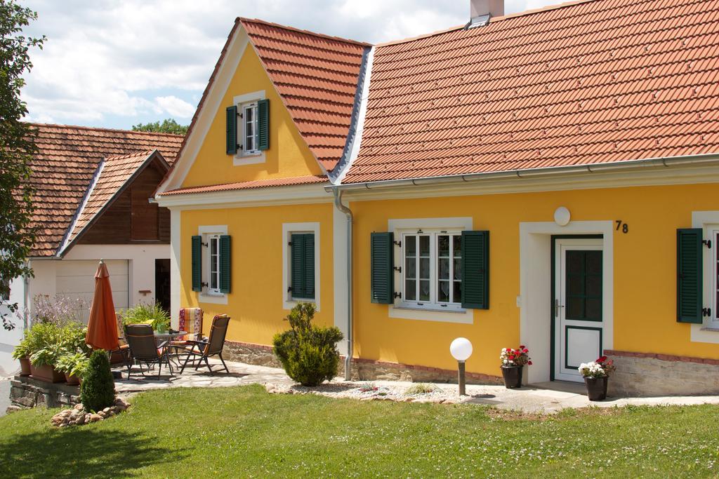 Ferienhaus Planetz Kaindorf  Phòng bức ảnh