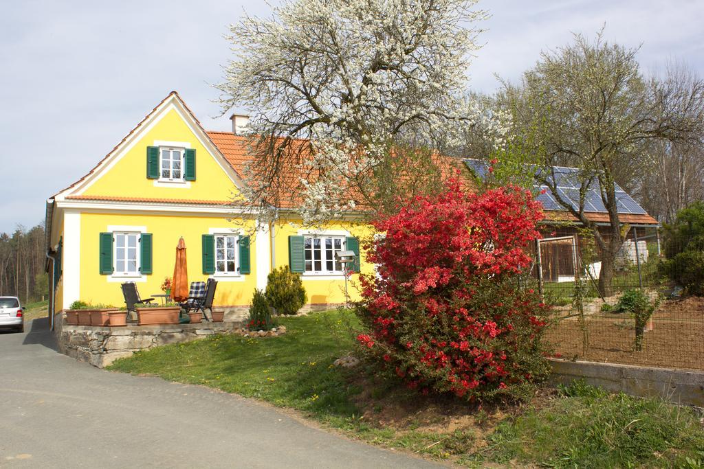 Ferienhaus Planetz Kaindorf  Phòng bức ảnh